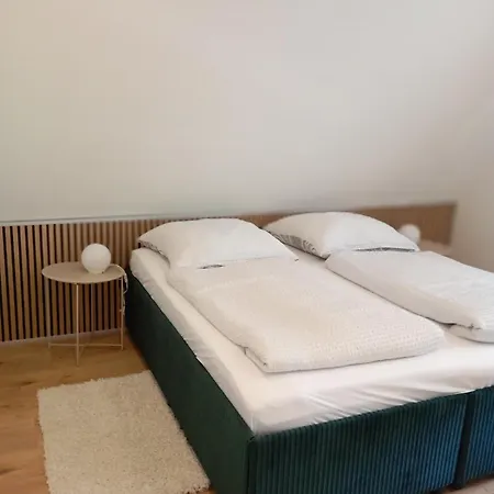 Bruenahl Apartment